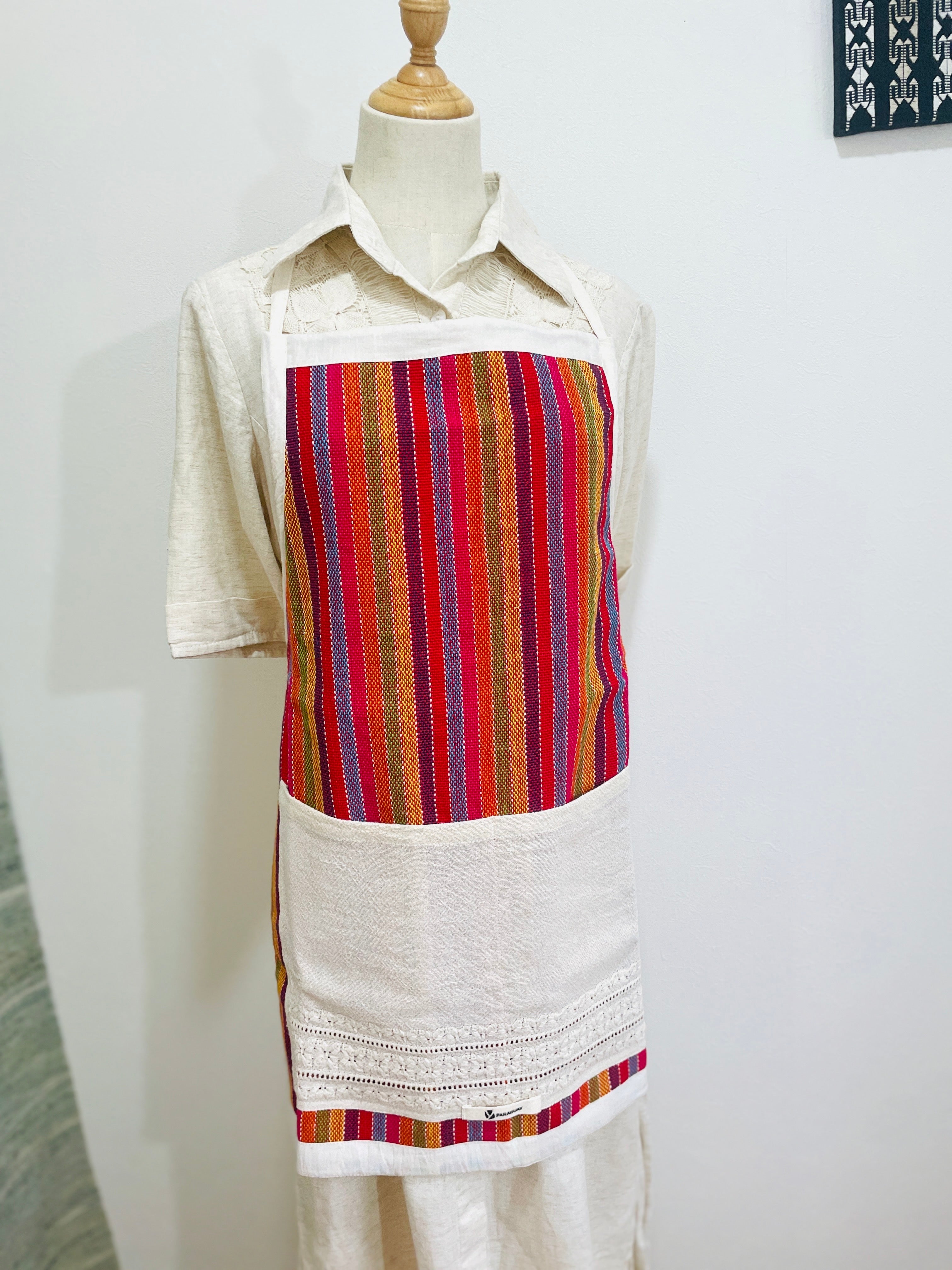 ポウヴィとアオポイのエプロン