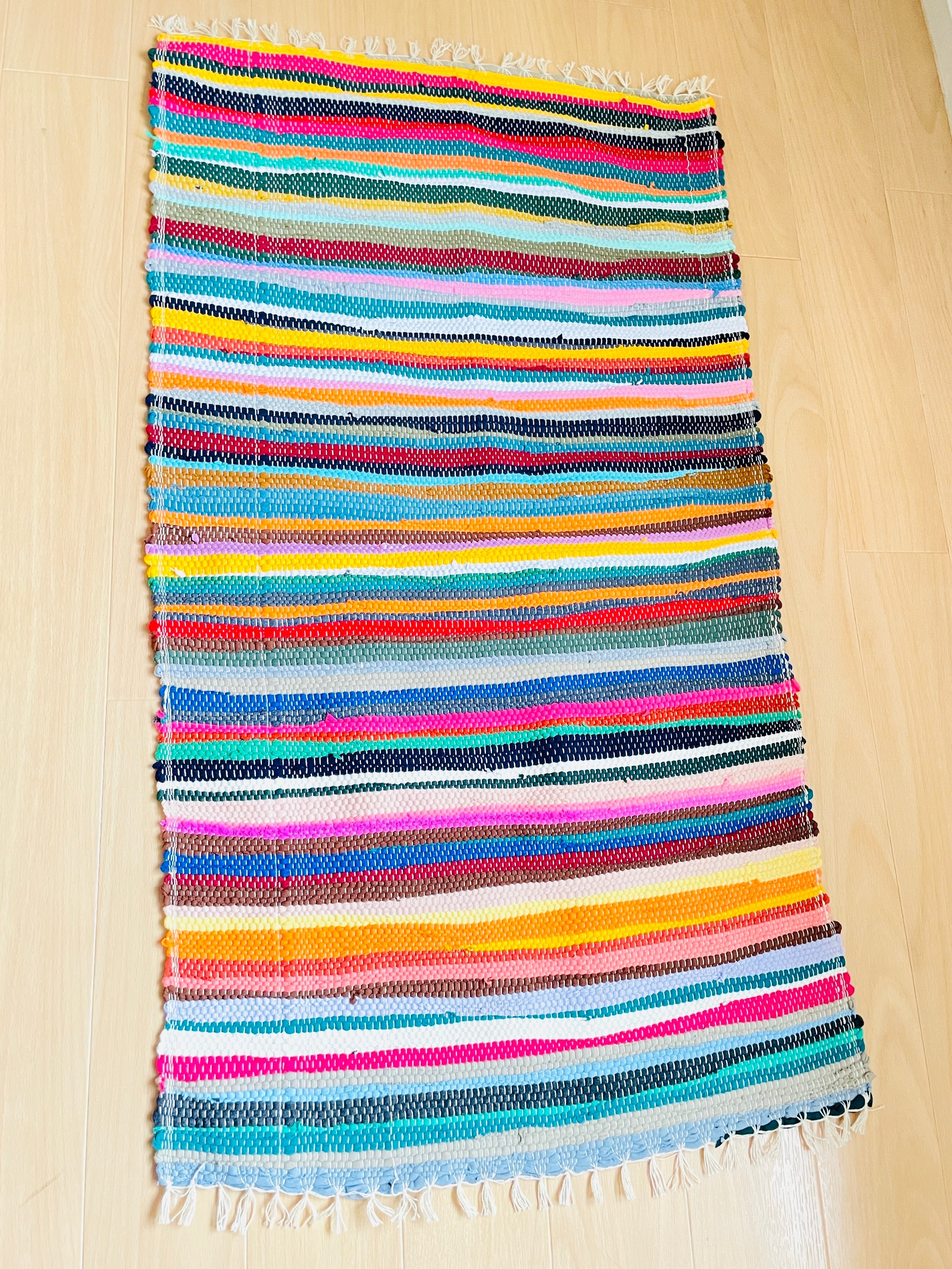 Poyvi de arcoiris | カラペグアのマルチマット