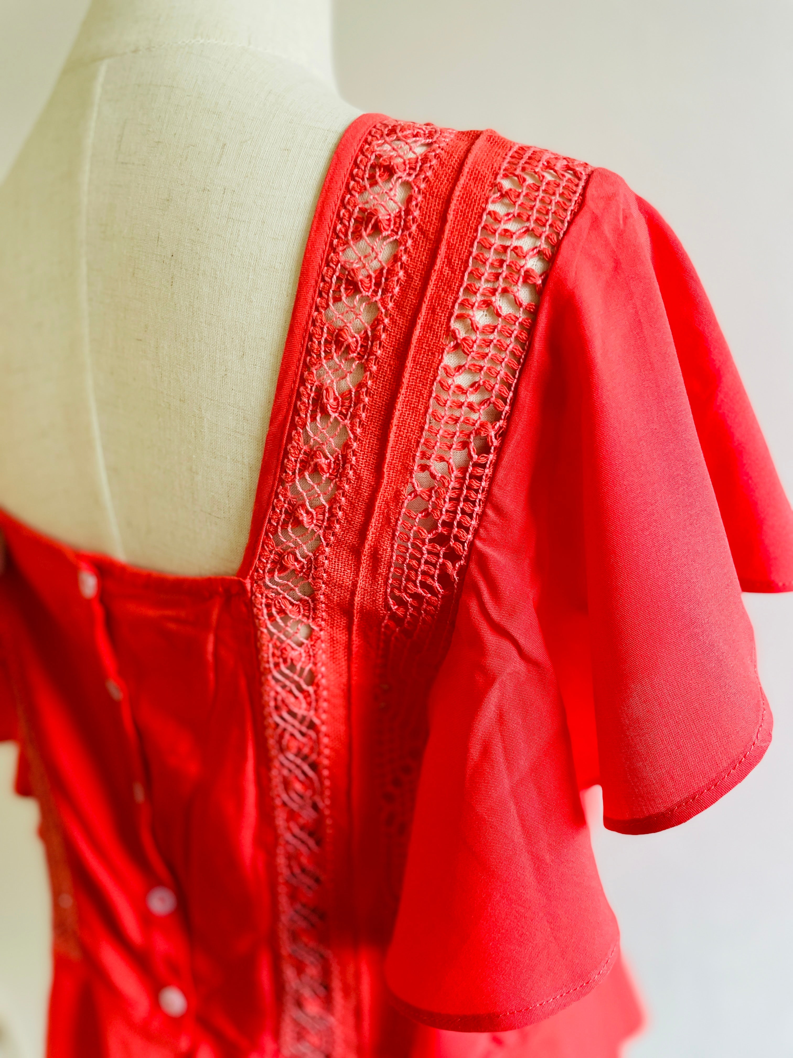 Blusa Sabrina | アオポイのフリルブラウス