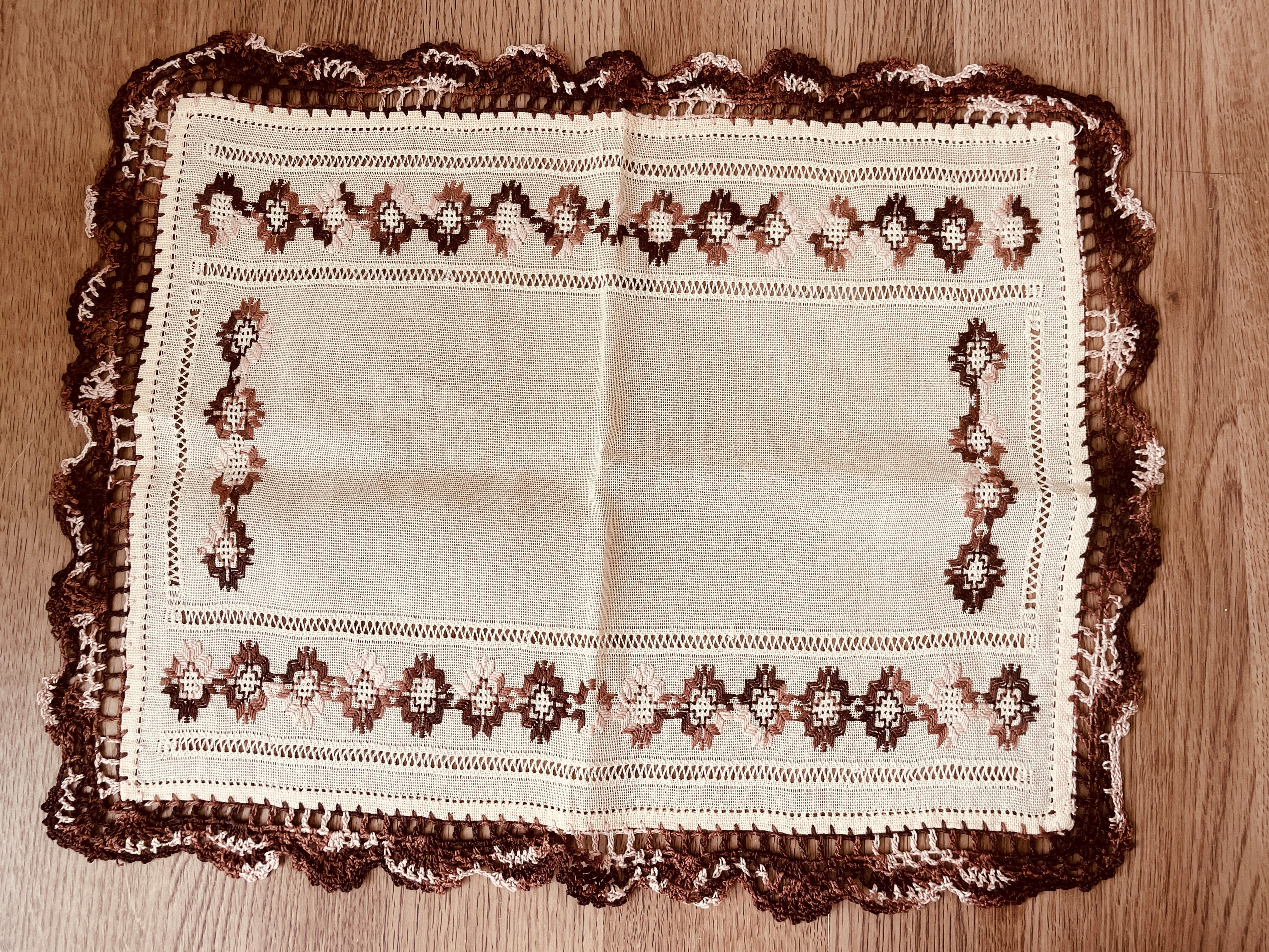 Mantel individual de Sara | サラおばあちゃんのランチョンマット