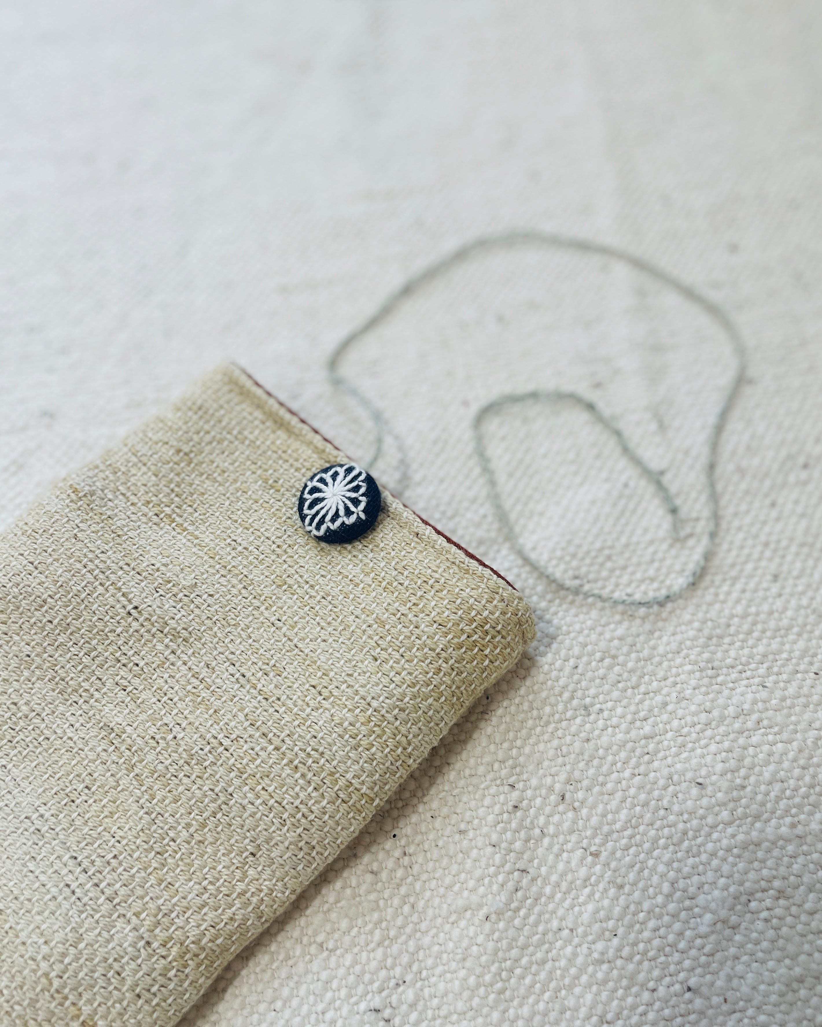 La bolsita de Poyvi | パラグアイの手仕事くるくるポーチ