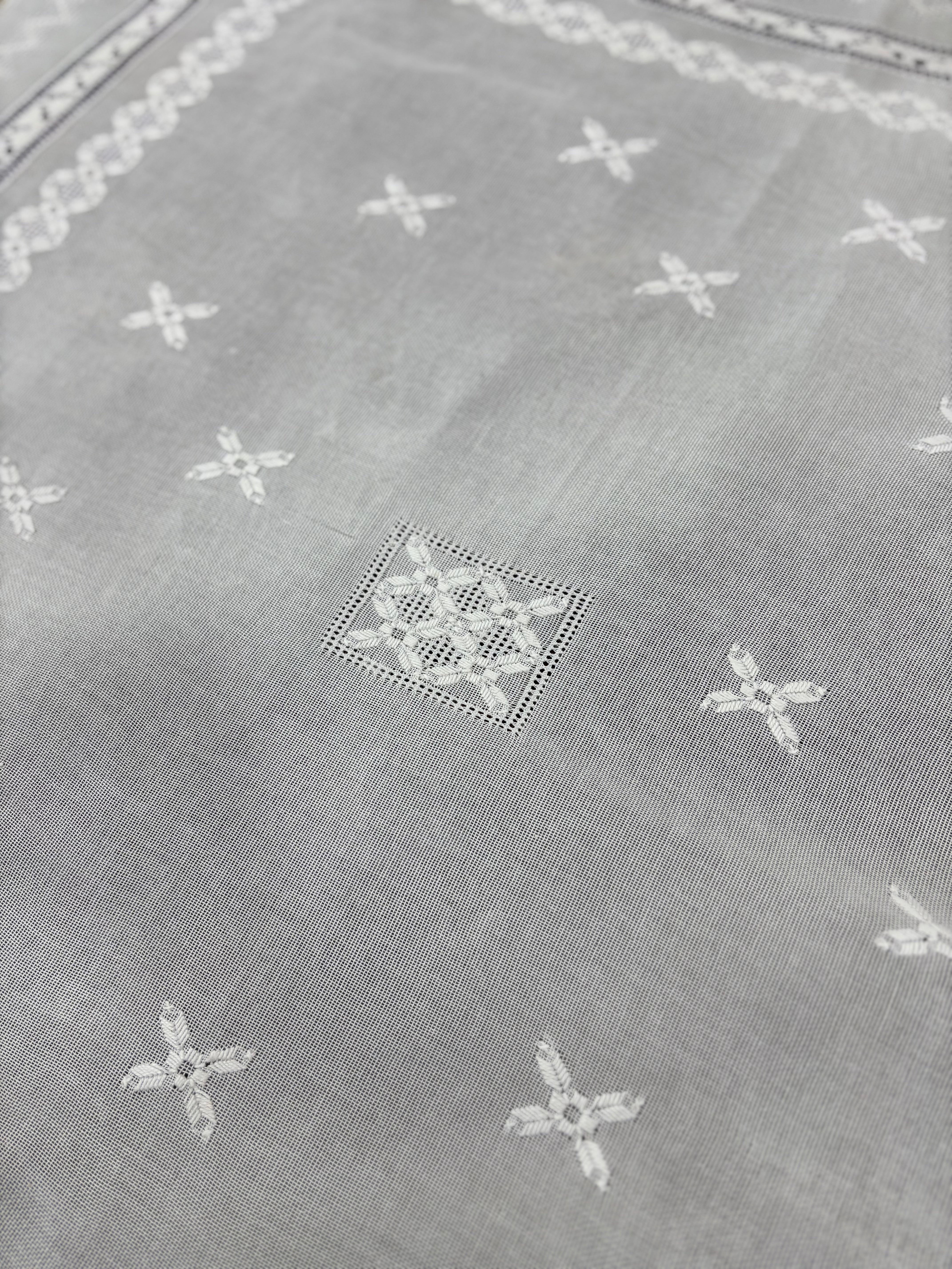 Mantel de Ao po´i |サラおばあちゃんのとっておきクロス