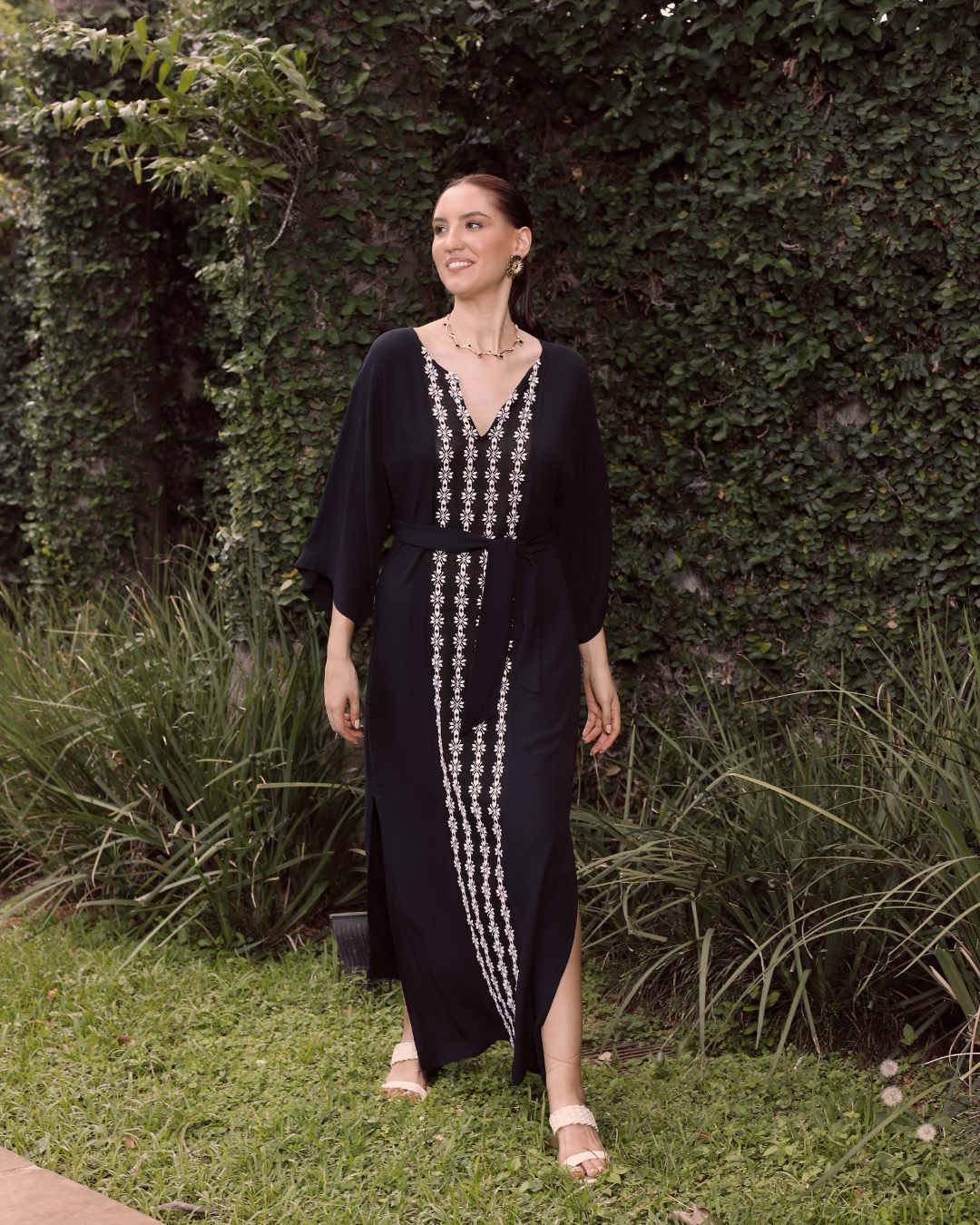 アオポイのロングドレス