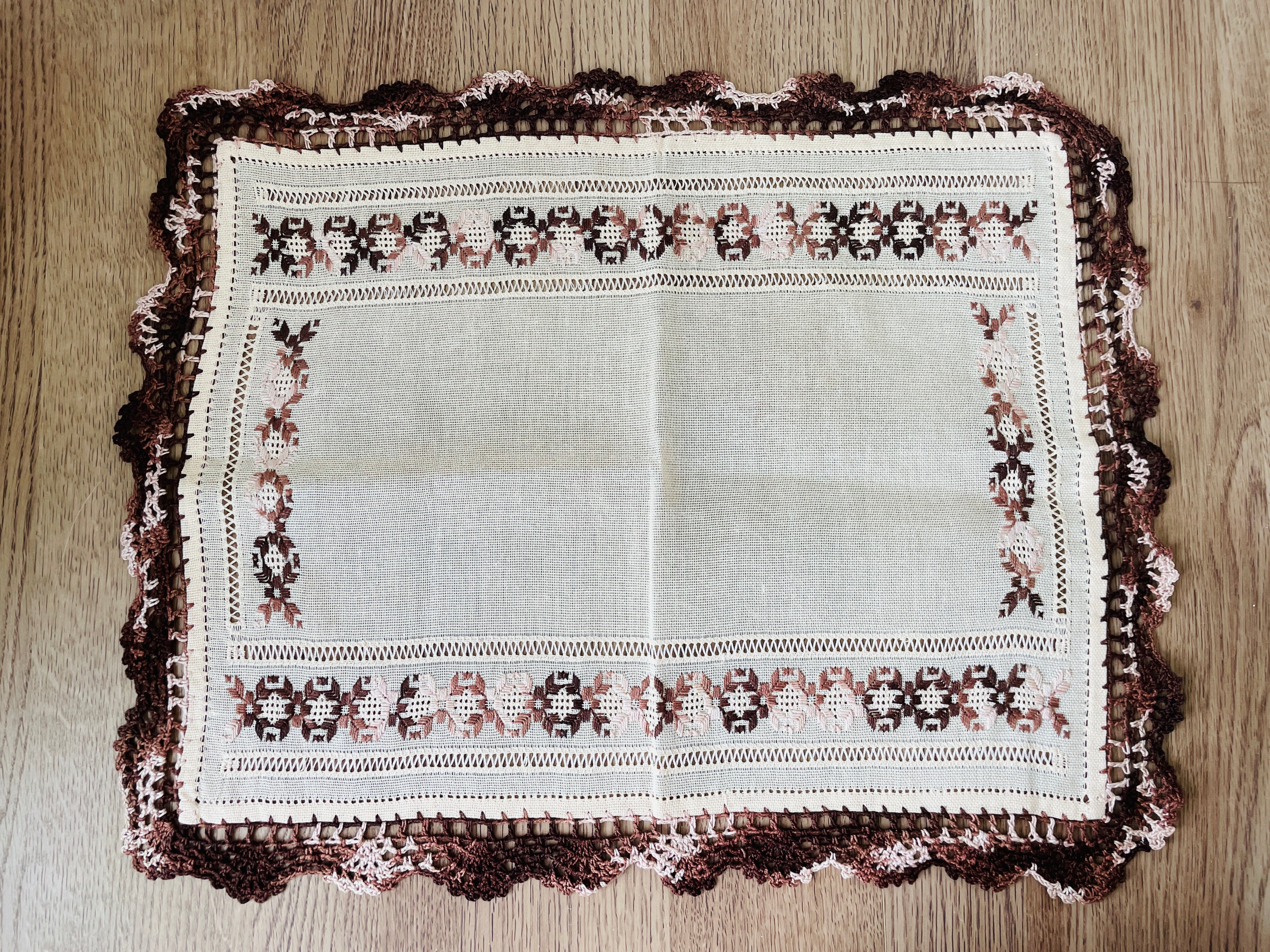 Mantel individual de Sara | サラおばあちゃんのランチョンマット