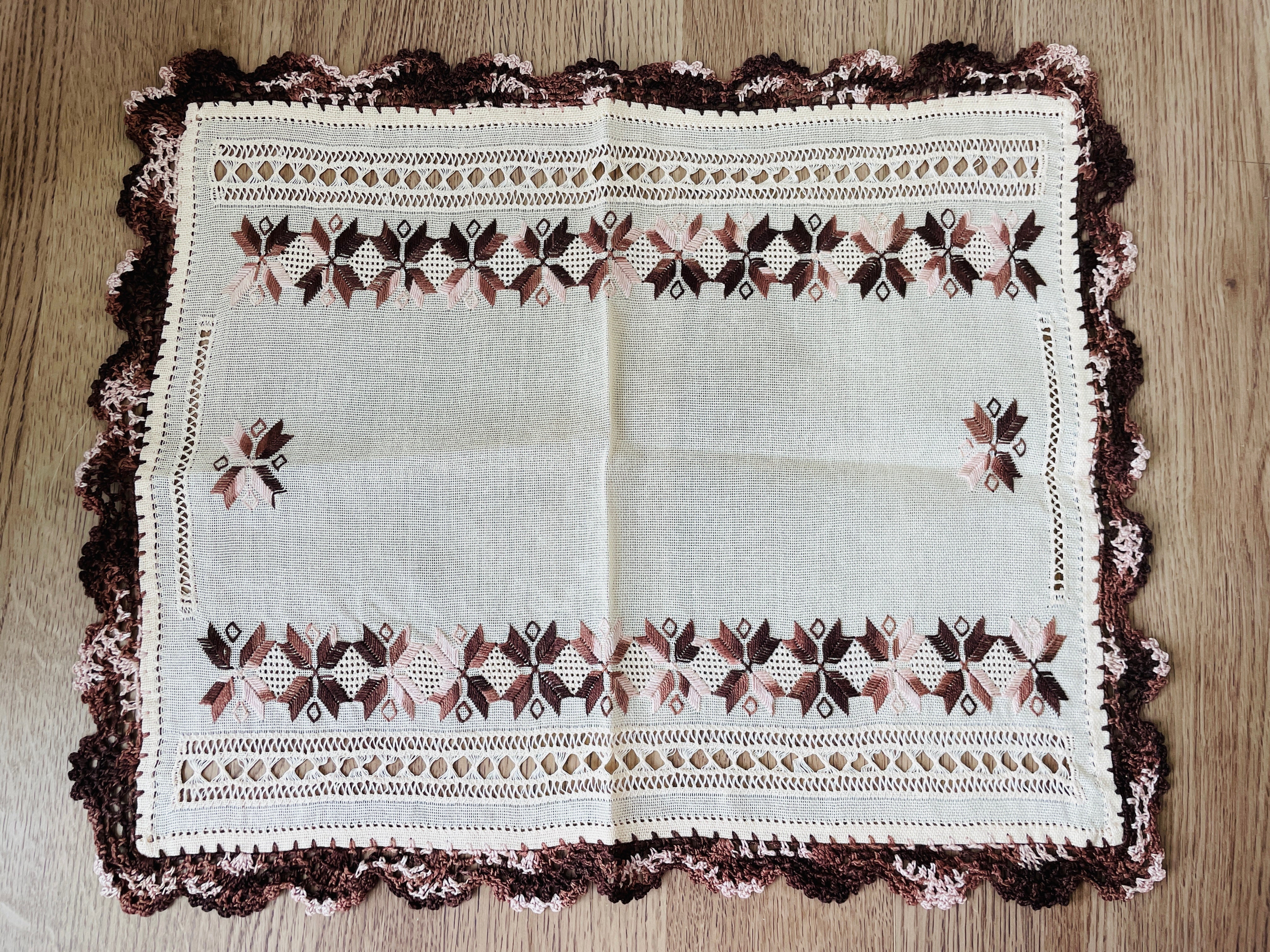 Mantel individual de Sara | サラおばあちゃんのランチョンマット