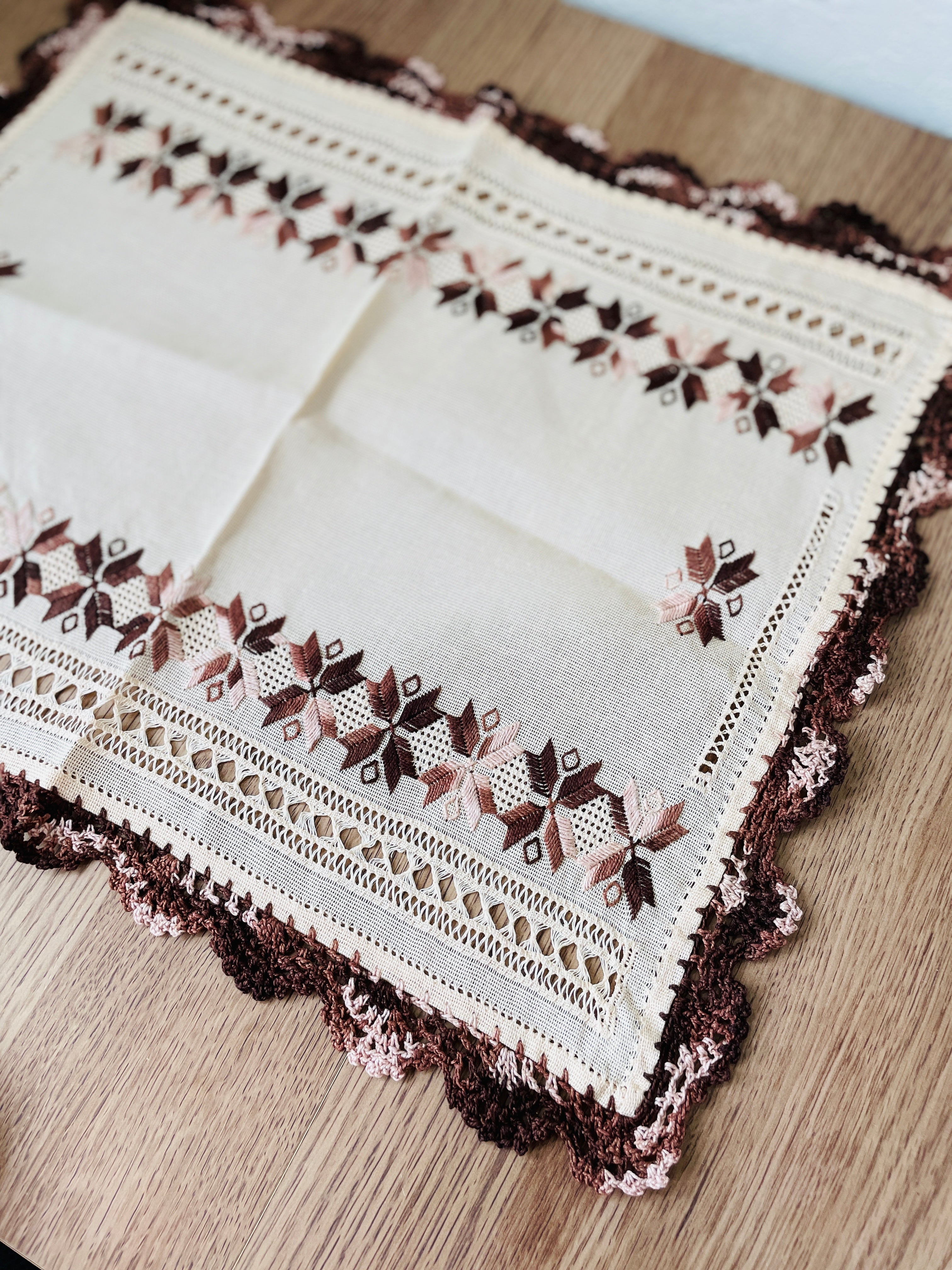 Mantel individual de Sara | サラおばあちゃんのランチョンマット