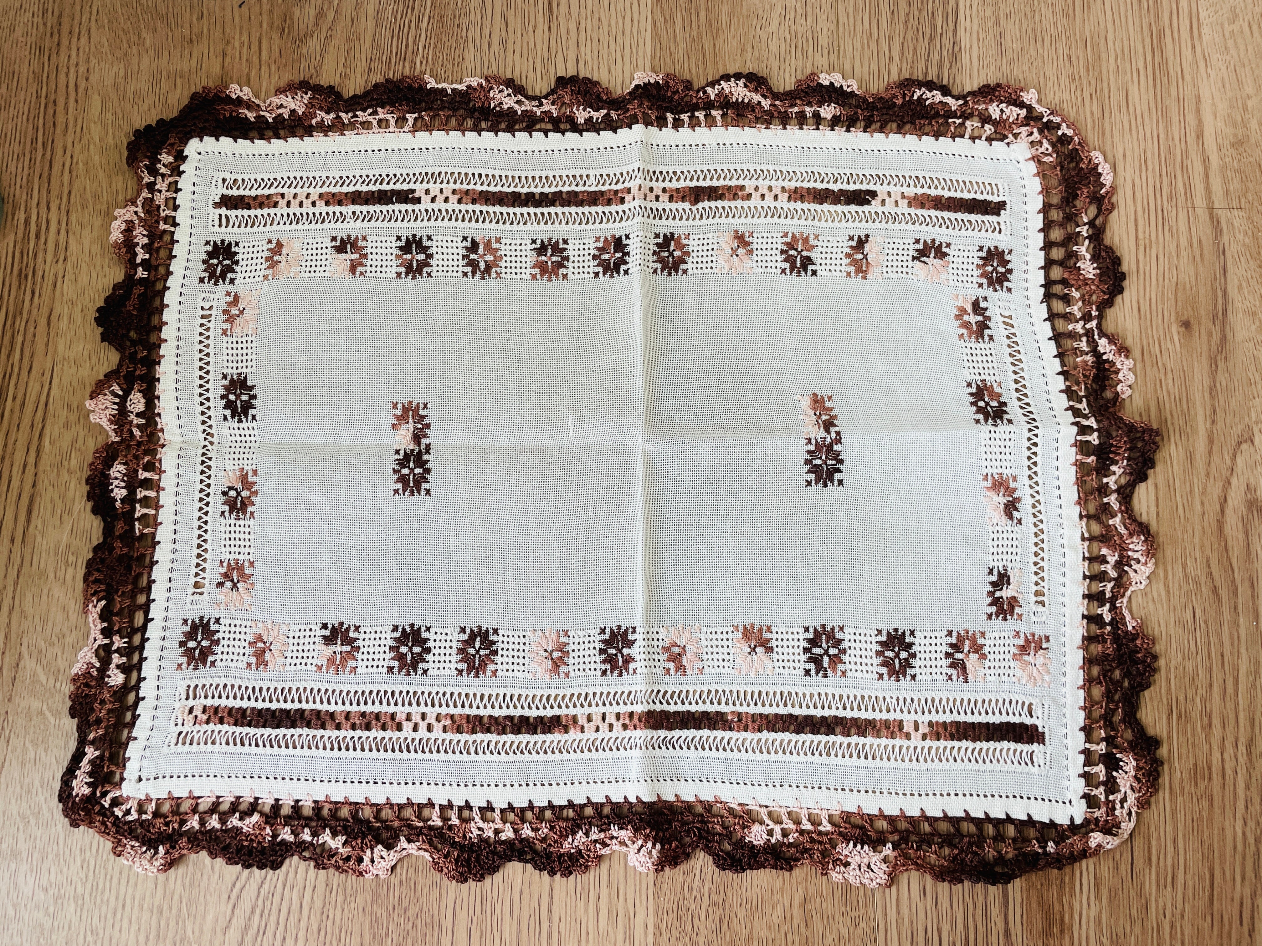 Mantel individual de Sara | サラおばあちゃんのランチョンマット