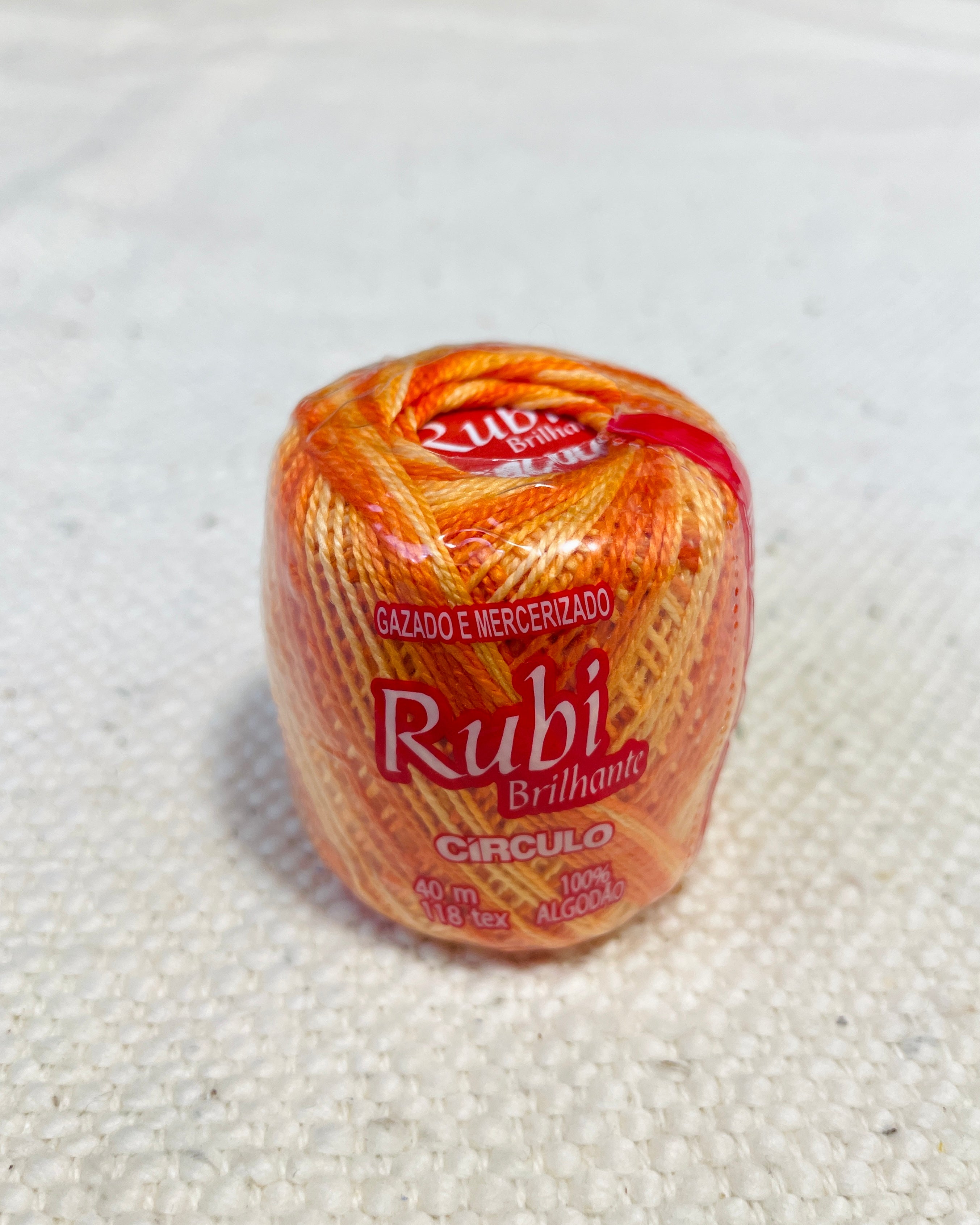 糸（商品名：Rubí）